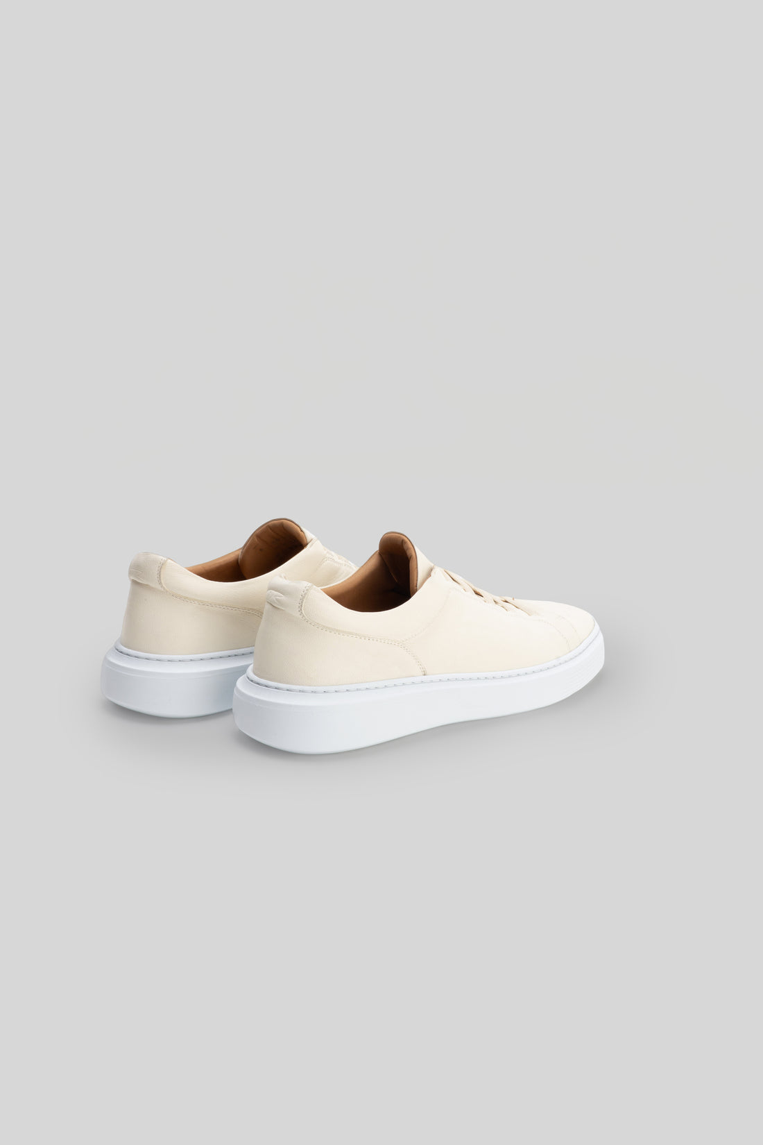 Robert Barakett Williams Stretch Lace Leather Sneaker
